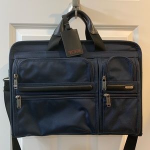TUMI slim briefcase - Blue